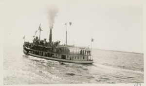 Image: Excursion steamer
